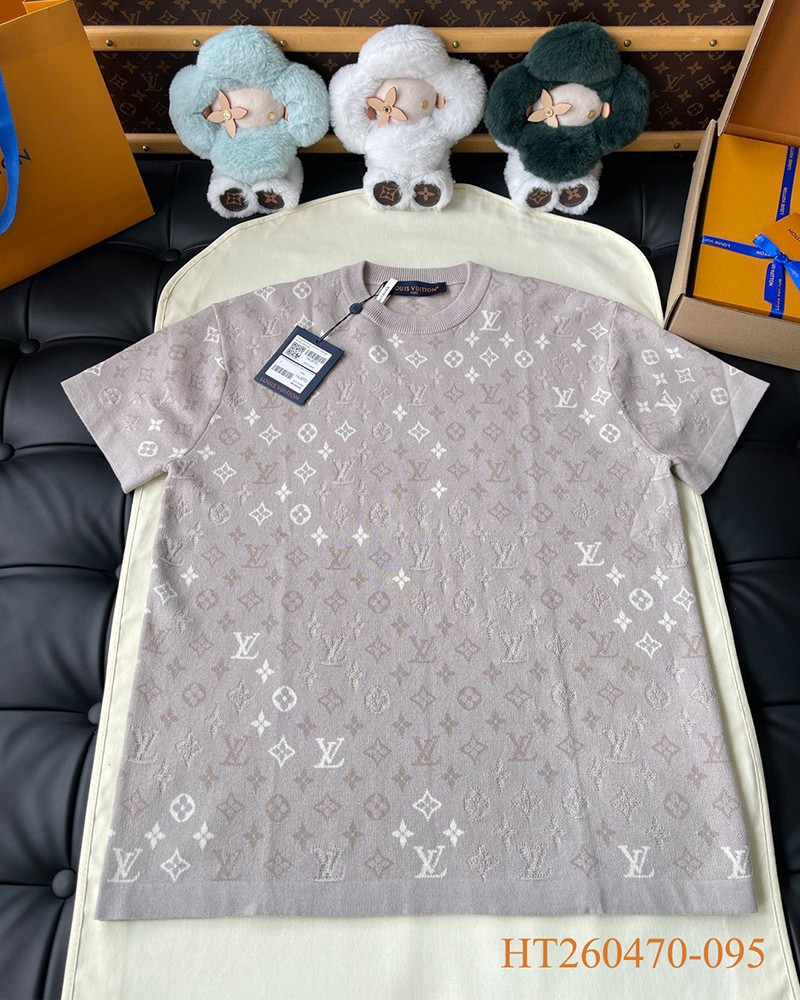 LV T-shirt 040