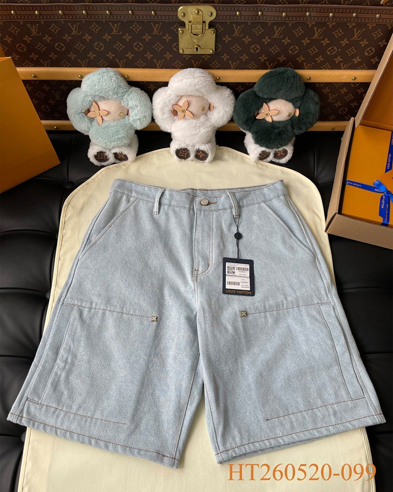 LV Shorts 050