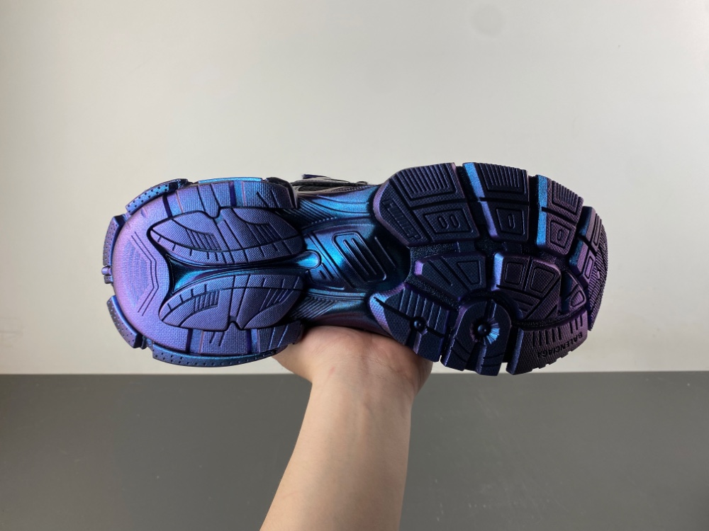Balenciaga 7.5 Sneaker 044