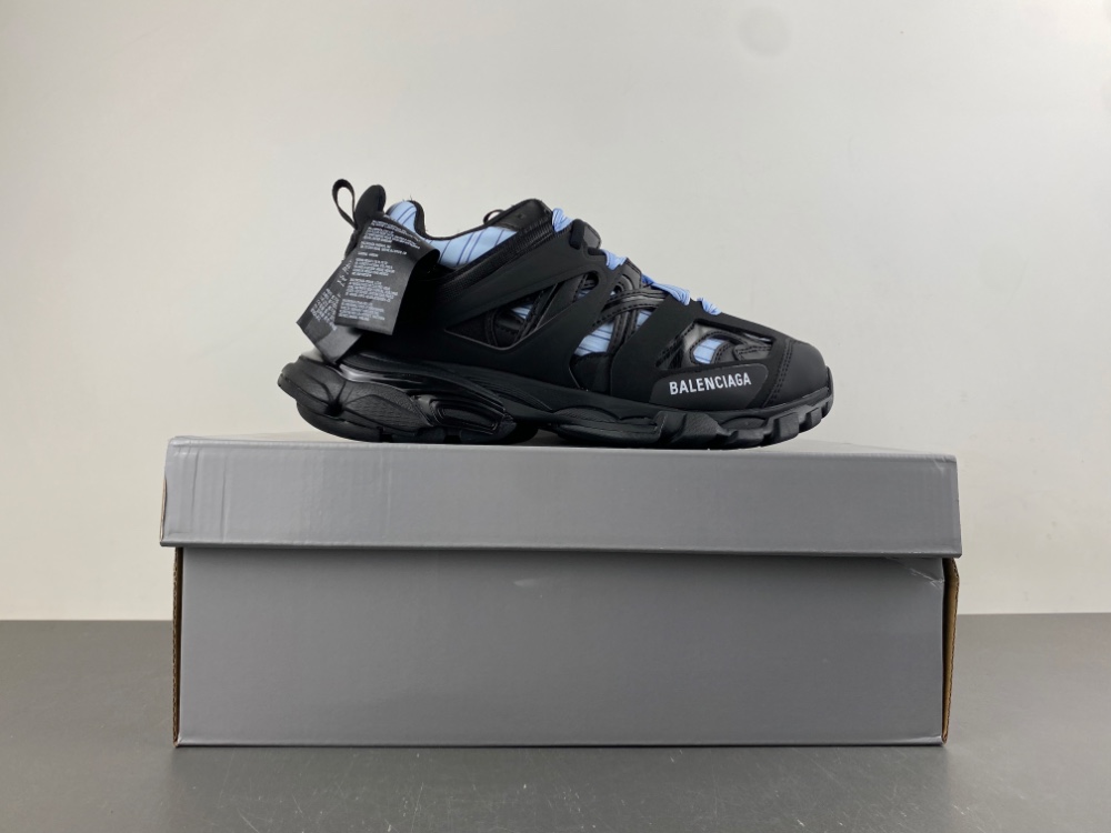 Balenciaga 3.0 Sneaker 016