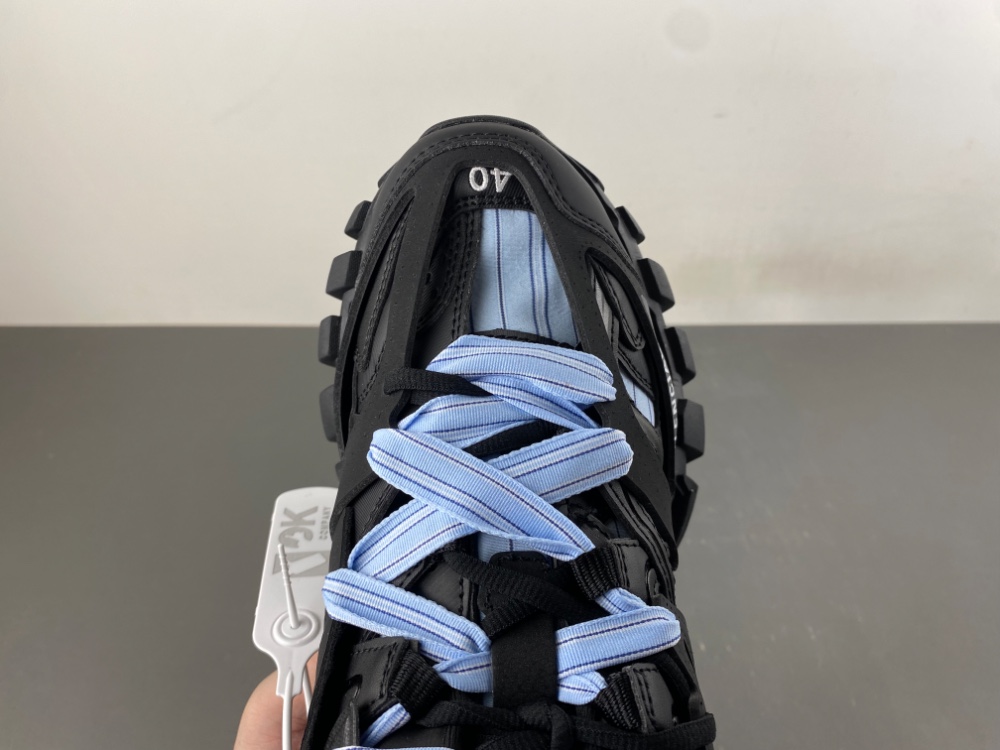 Balenciaga 3.0 Sneaker 016