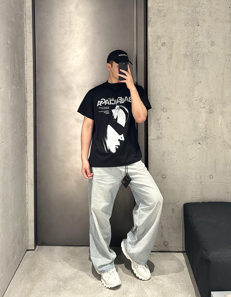 Balenciaga T-shirt 006