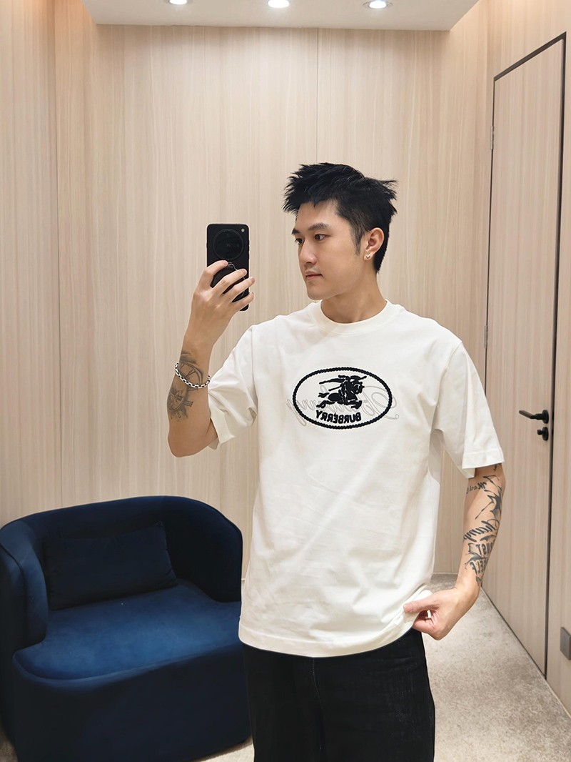 Burberry T-Shirt 017