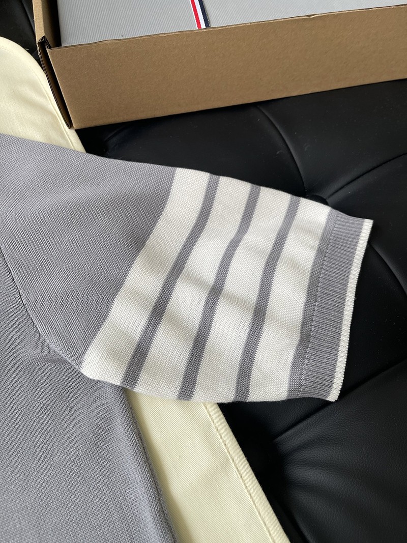 Thom Browne T-shirt 006