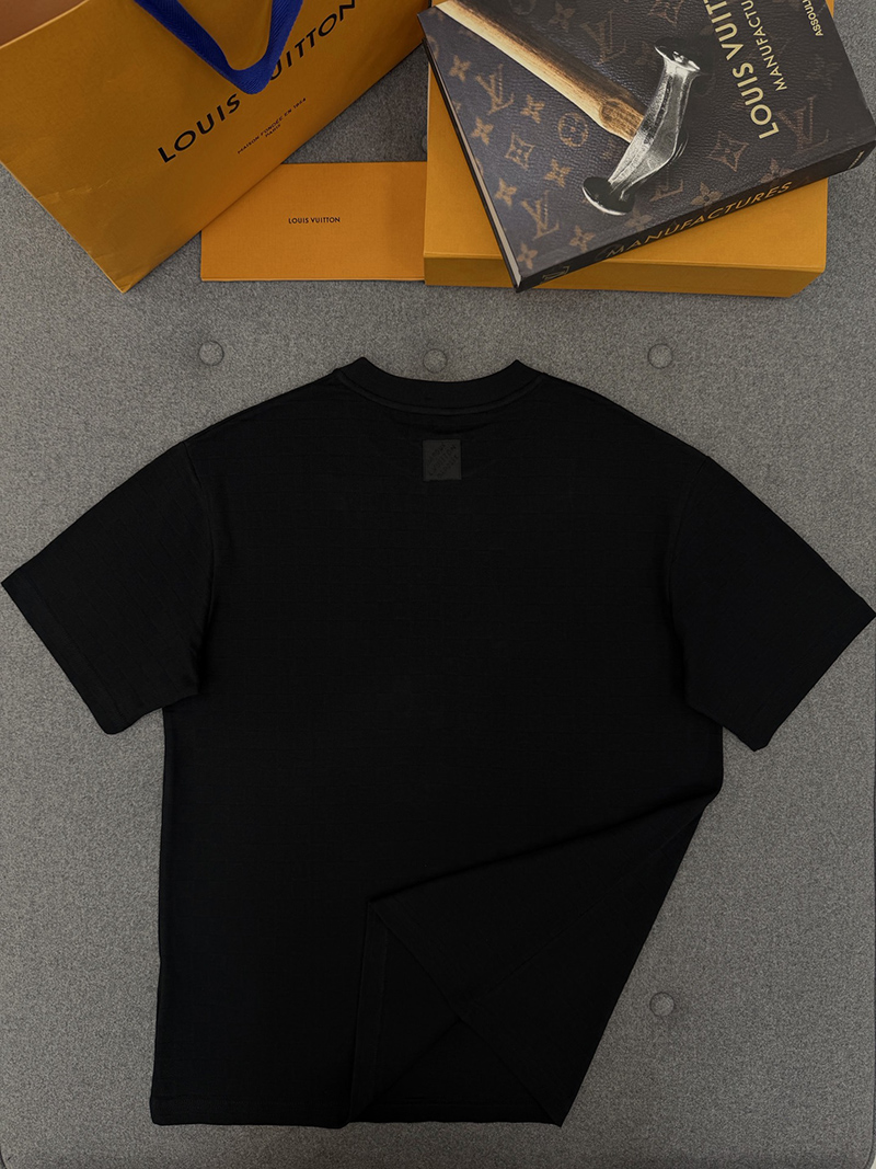 LV T-shirt 058