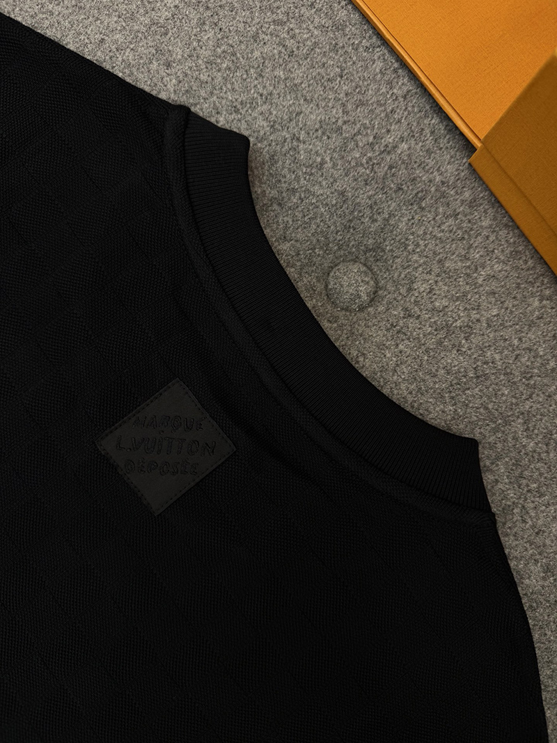 LV T-shirt 058