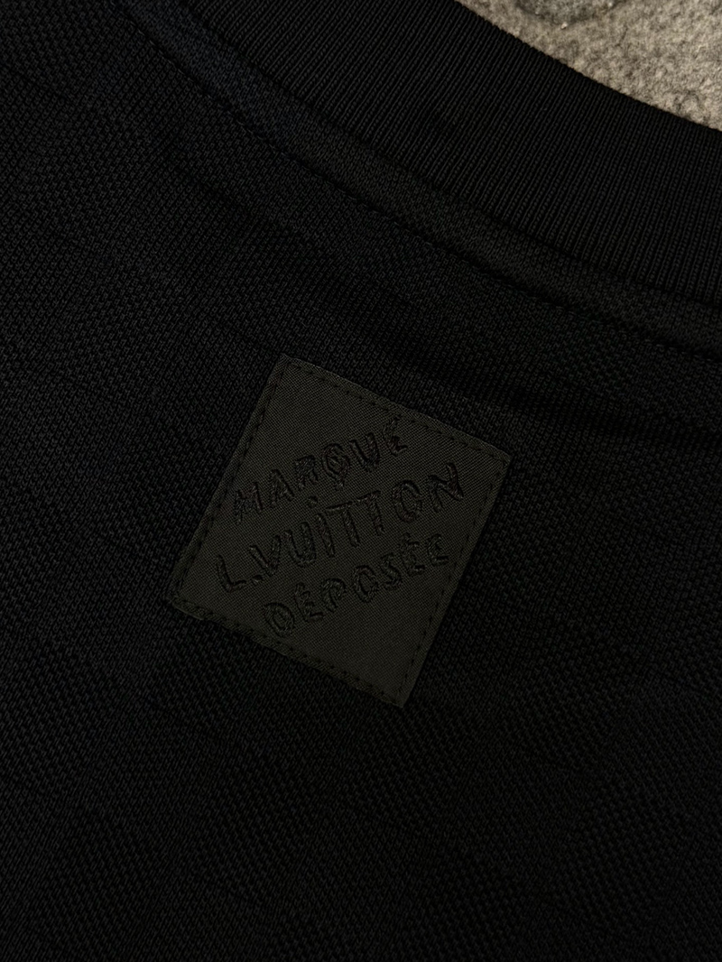 LV T-shirt 058