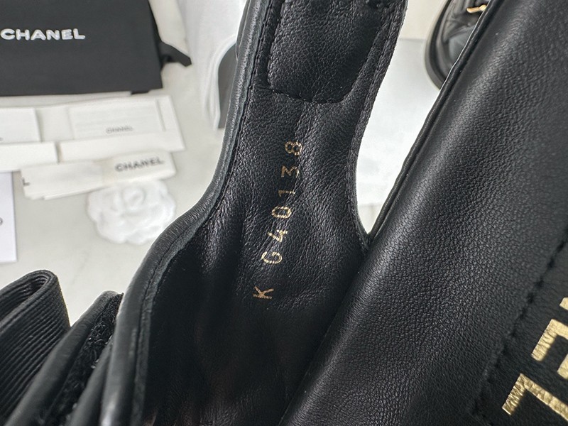 Chanel Sandal Wmns 021