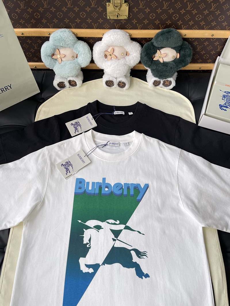 Burberry T-Shirt 010