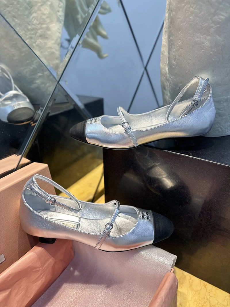 MiuMiu Wmns Shoe 003