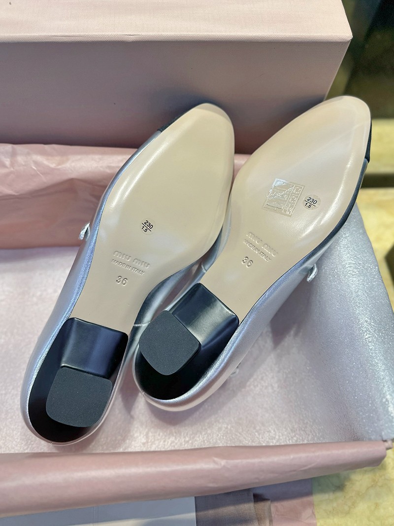 MiuMiu Wmns Shoe 003