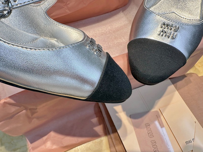MiuMiu Wmns Shoe 003