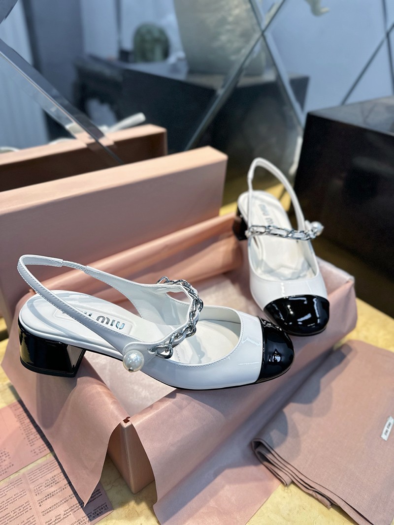 MiuMiu Wmns Shoe 004