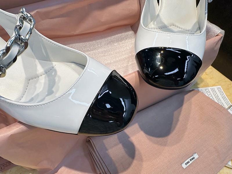 MiuMiu Wmns Shoe 004