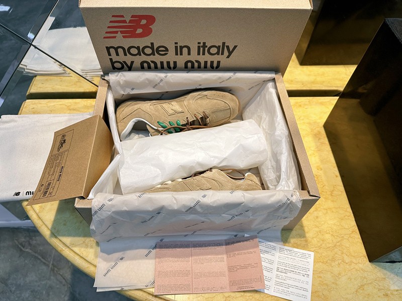 MiuMiu X New Balance Wmns Shoe 005