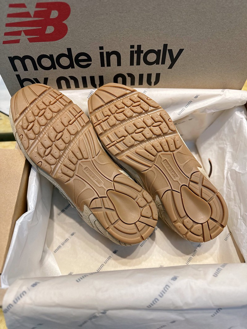 MiuMiu X New Balance Wmns Shoe 005