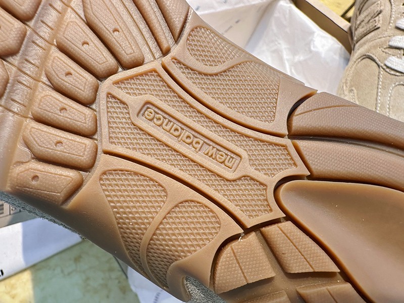 MiuMiu X New Balance Wmns Shoe 005