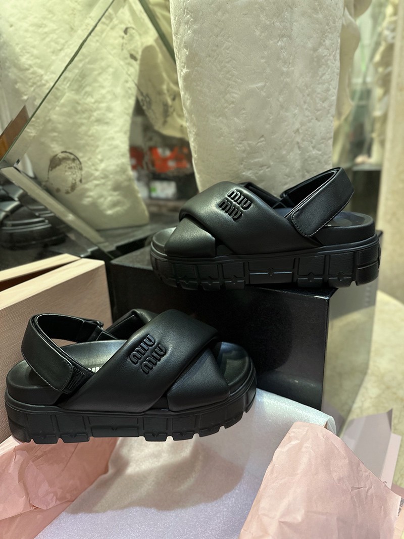 MiuMiu Wmns Sandal 007