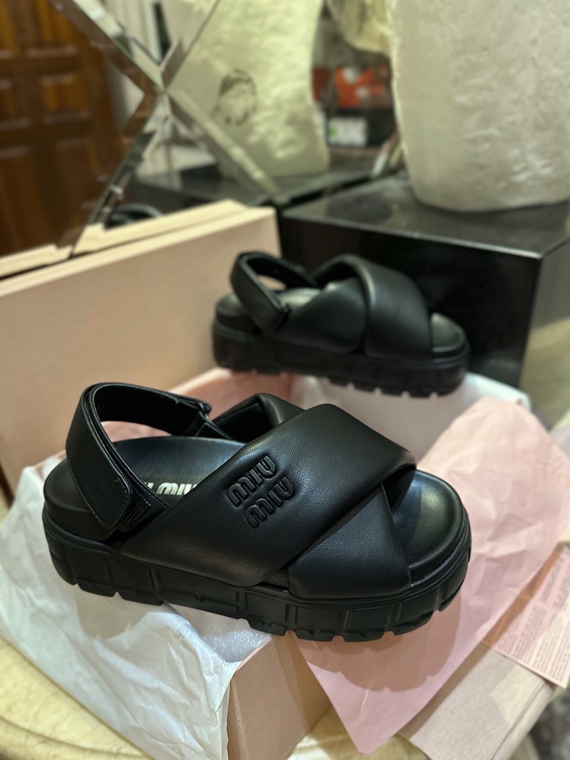 MiuMiu Wmns Sandal 007