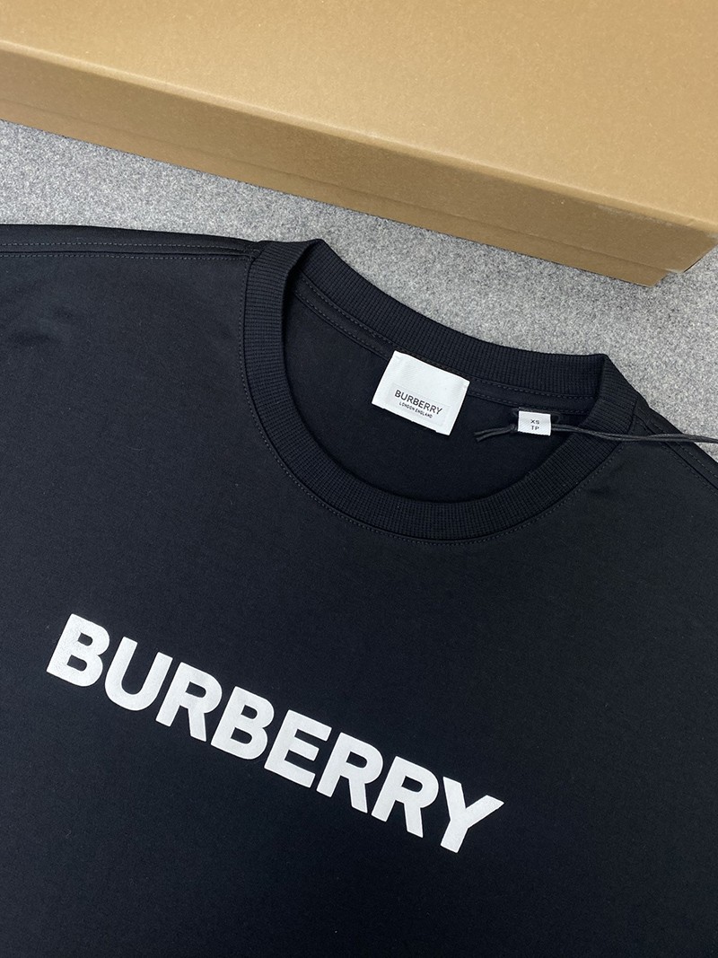 Burberry T-Shirt 011