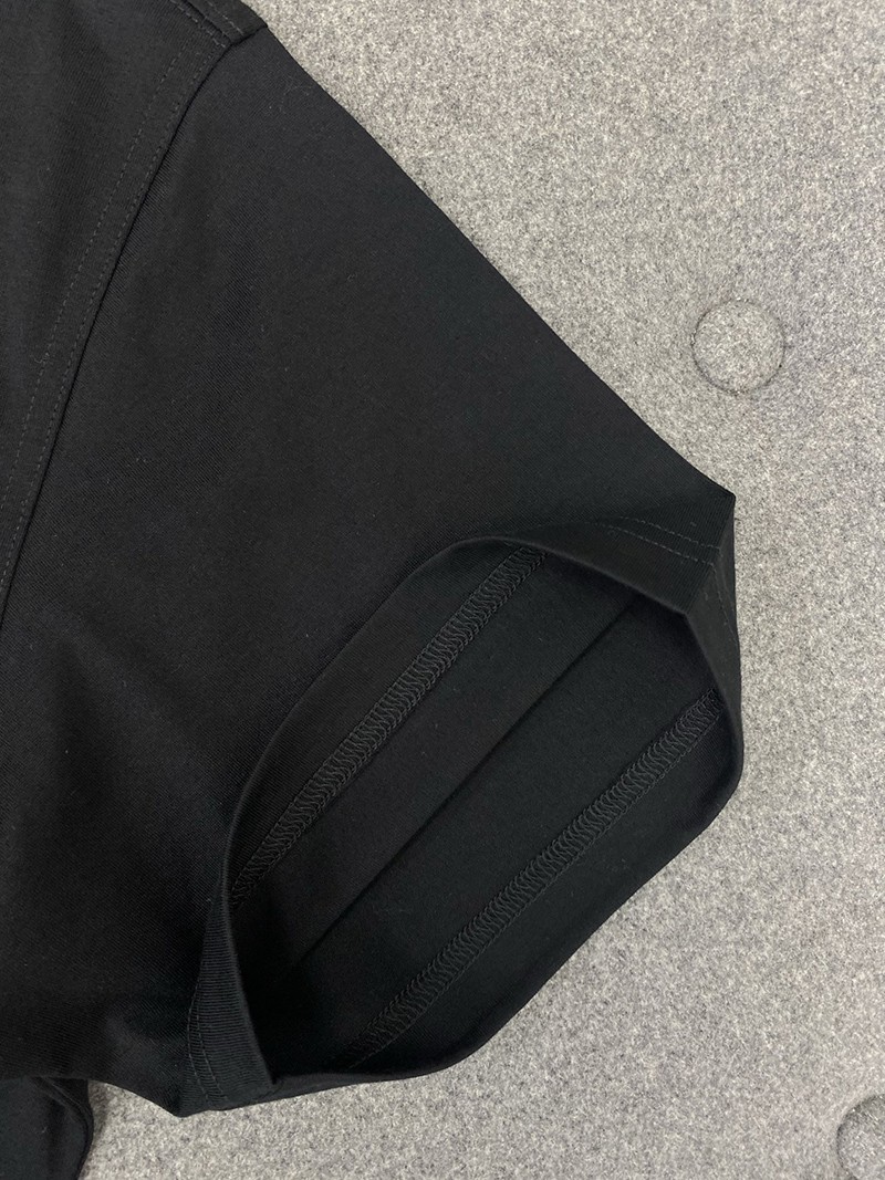 Burberry T-Shirt 011