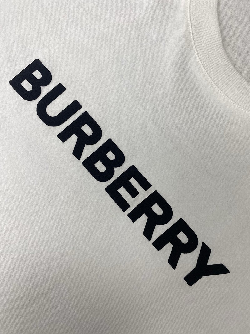 Burberry T-Shirt 012