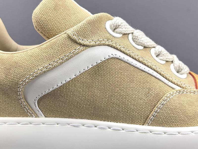 LV Trainer Sneaker 087