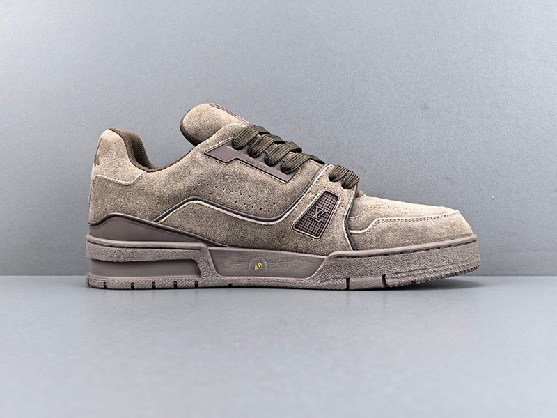 LV Trainer Sneaker 089