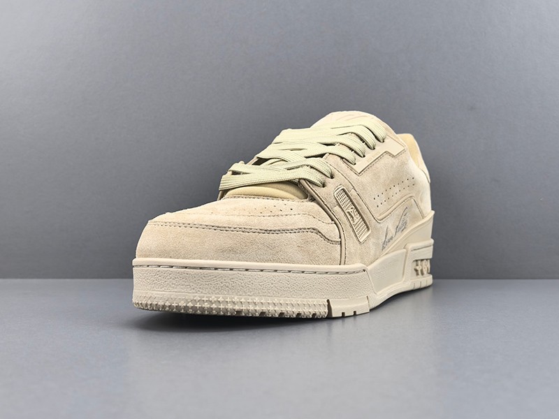 LV Trainer Sneaker 088