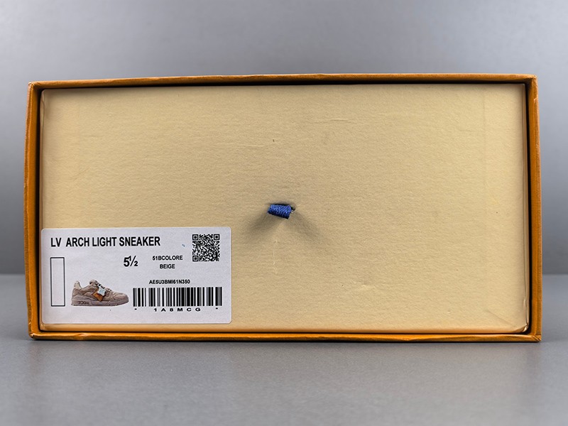 LV Trainer Sneaker 088