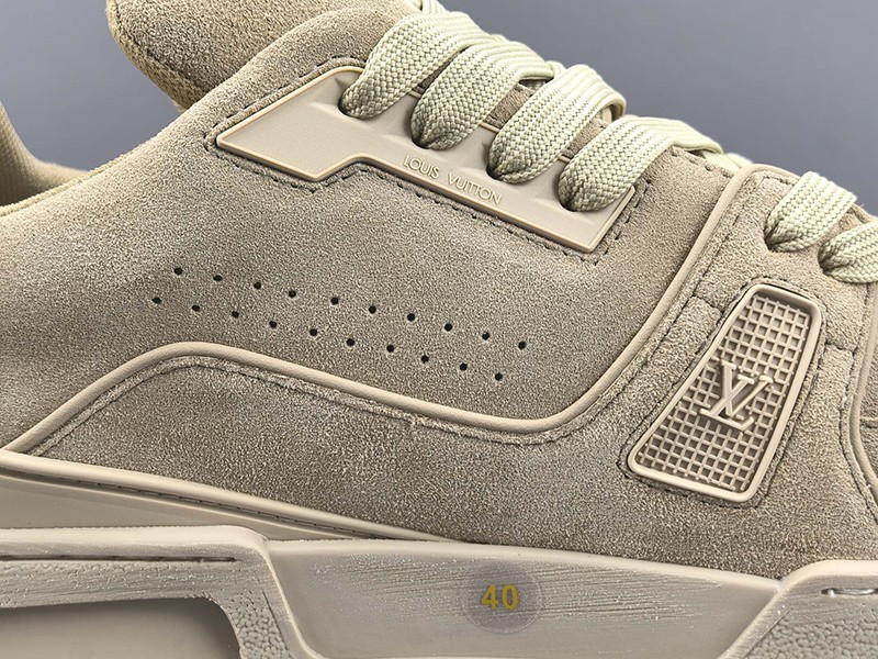 LV Trainer Sneaker 088