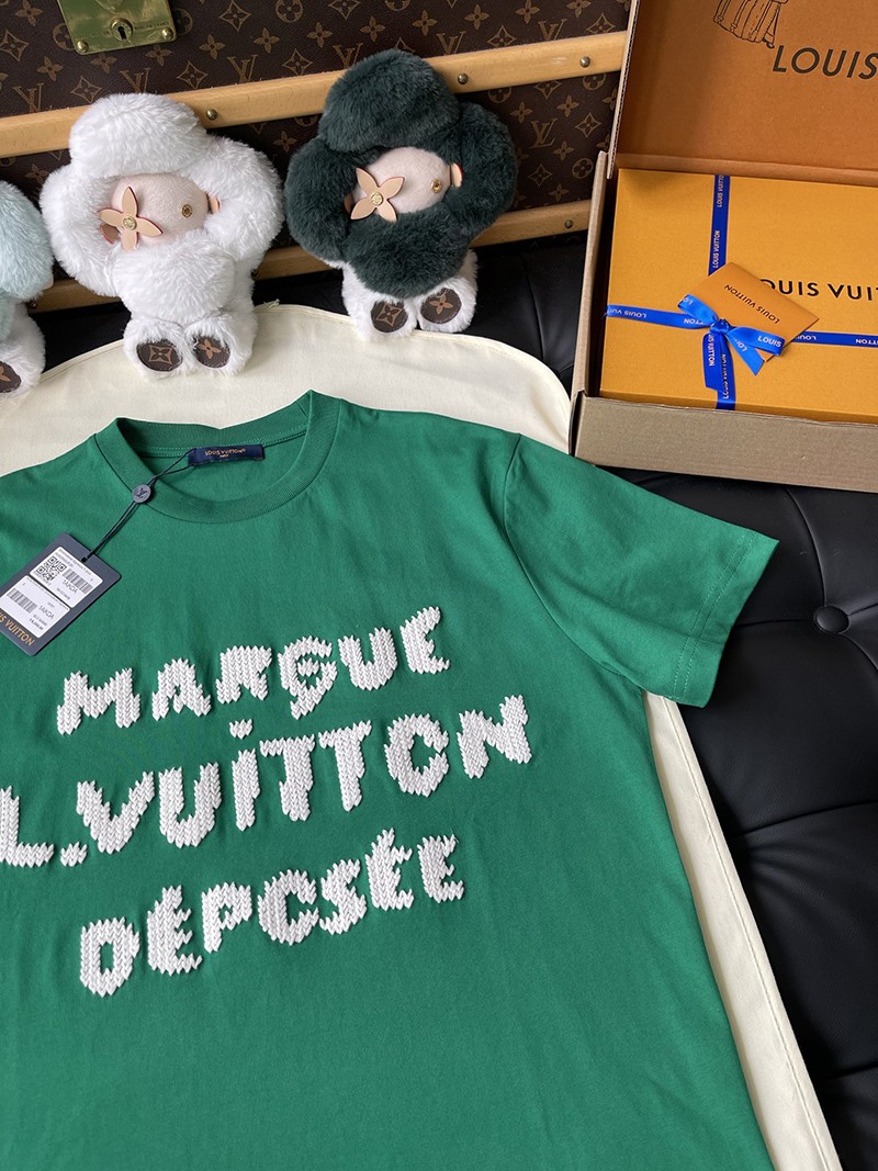 LV T-shirt 059