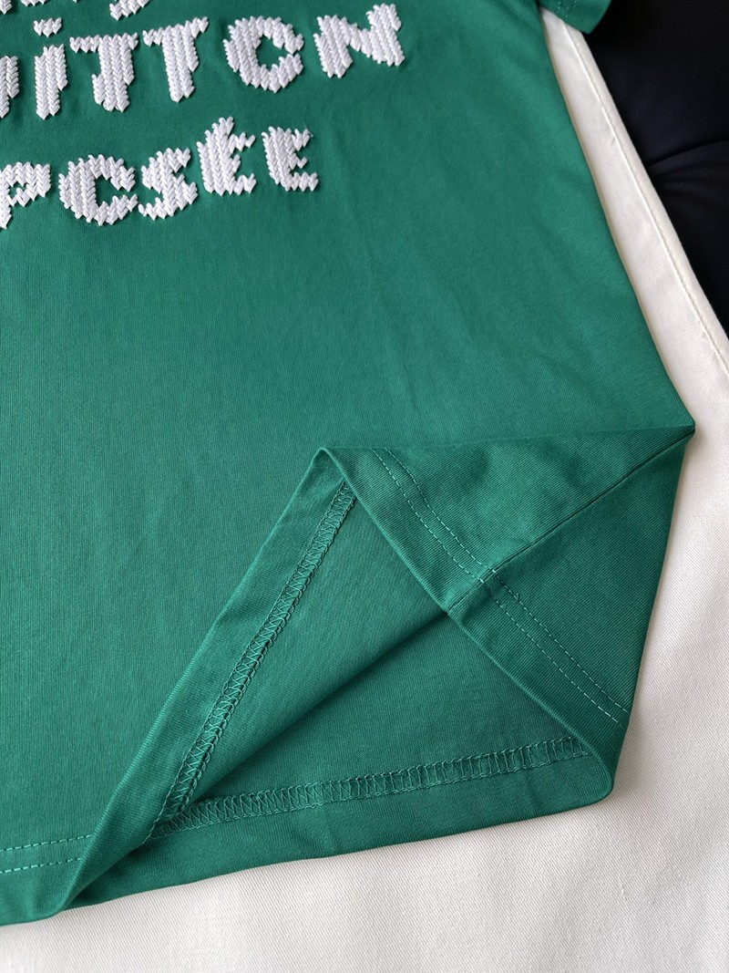 LV T-shirt 059