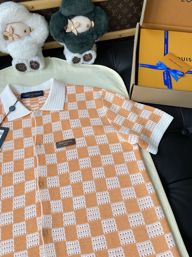 LV T-shirt 060