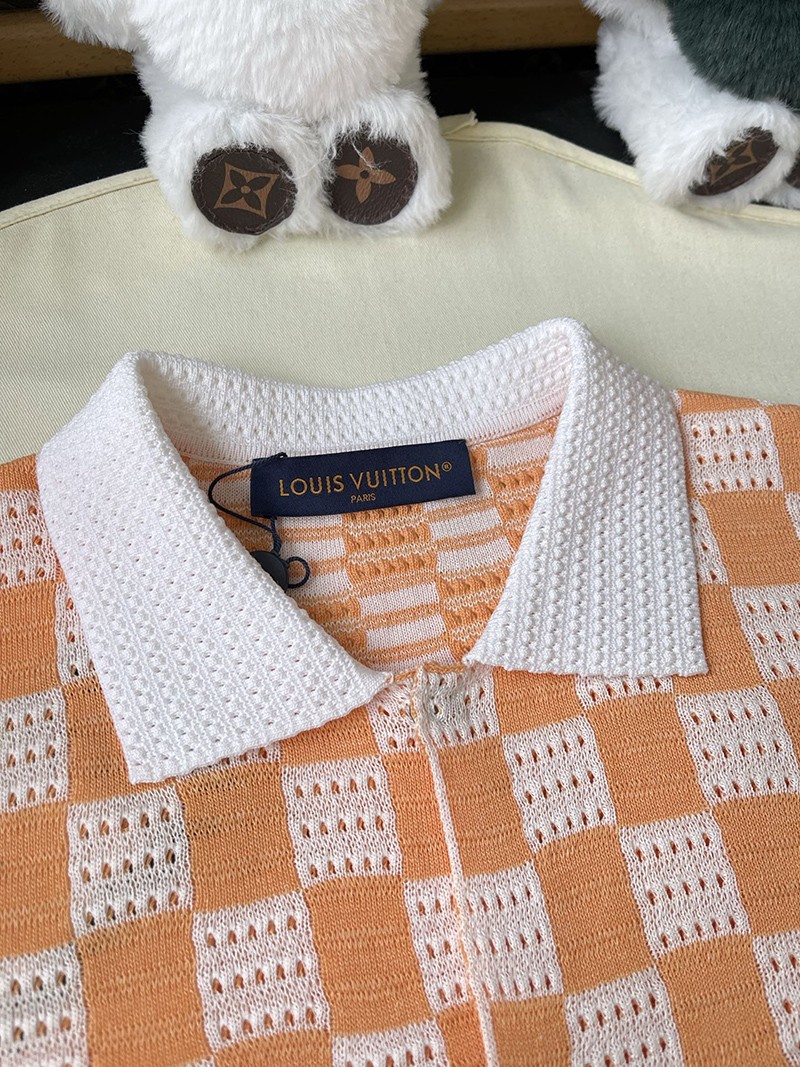 LV T-shirt 060