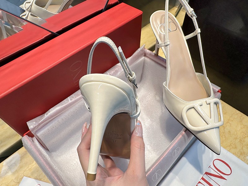 Valentino Shoe 004