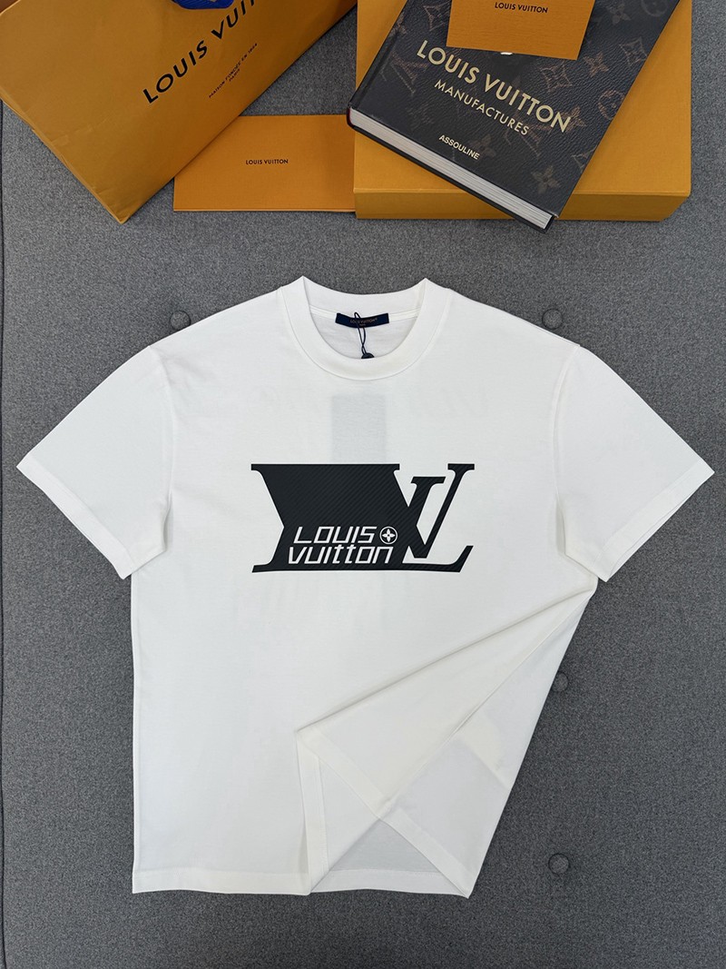 LV T-shirt 061