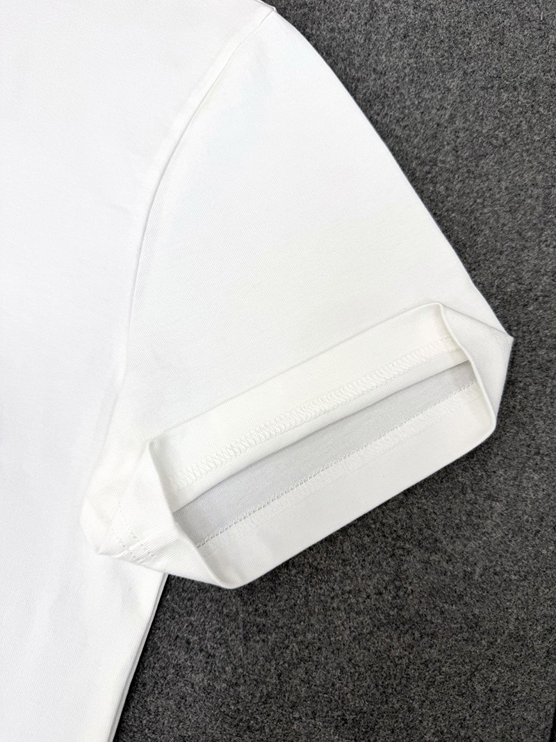 LV T-shirt 061
