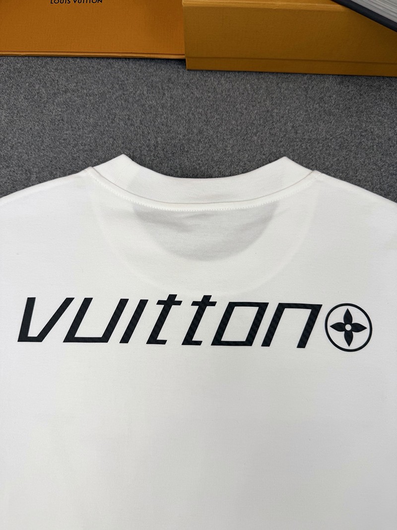 LV T-shirt 061