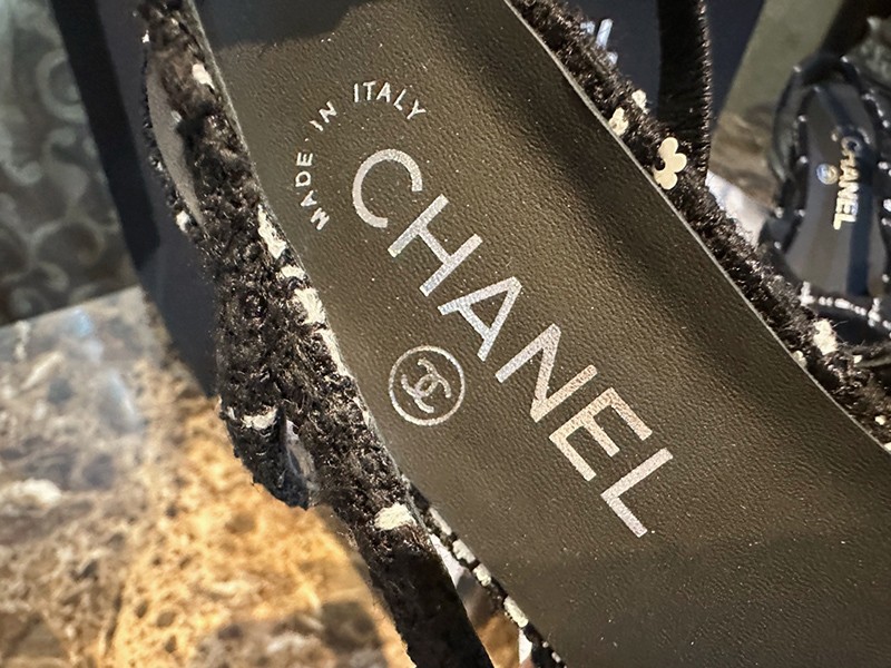 Chanel 23K Slingback High Heel 022 