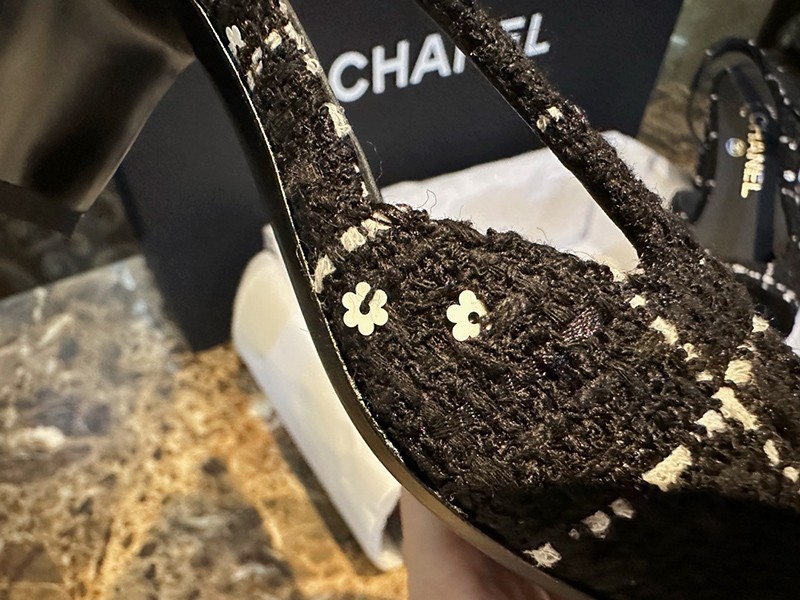 Chanel 23K Slingback High Heel 022 
