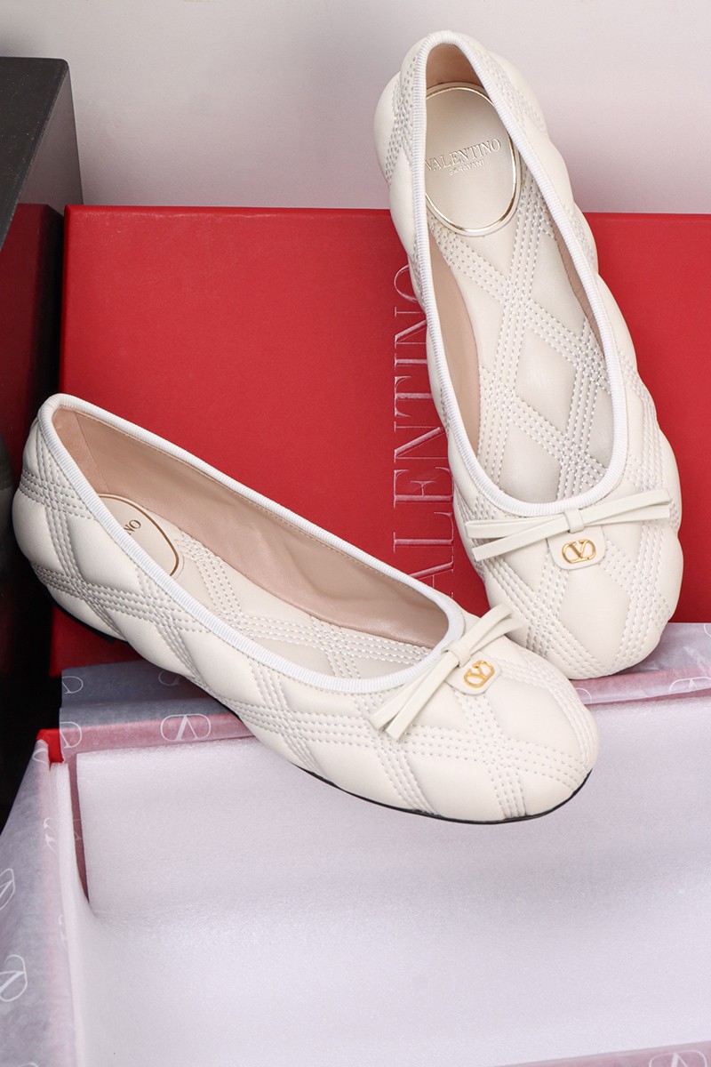 Valentino Shoe 006