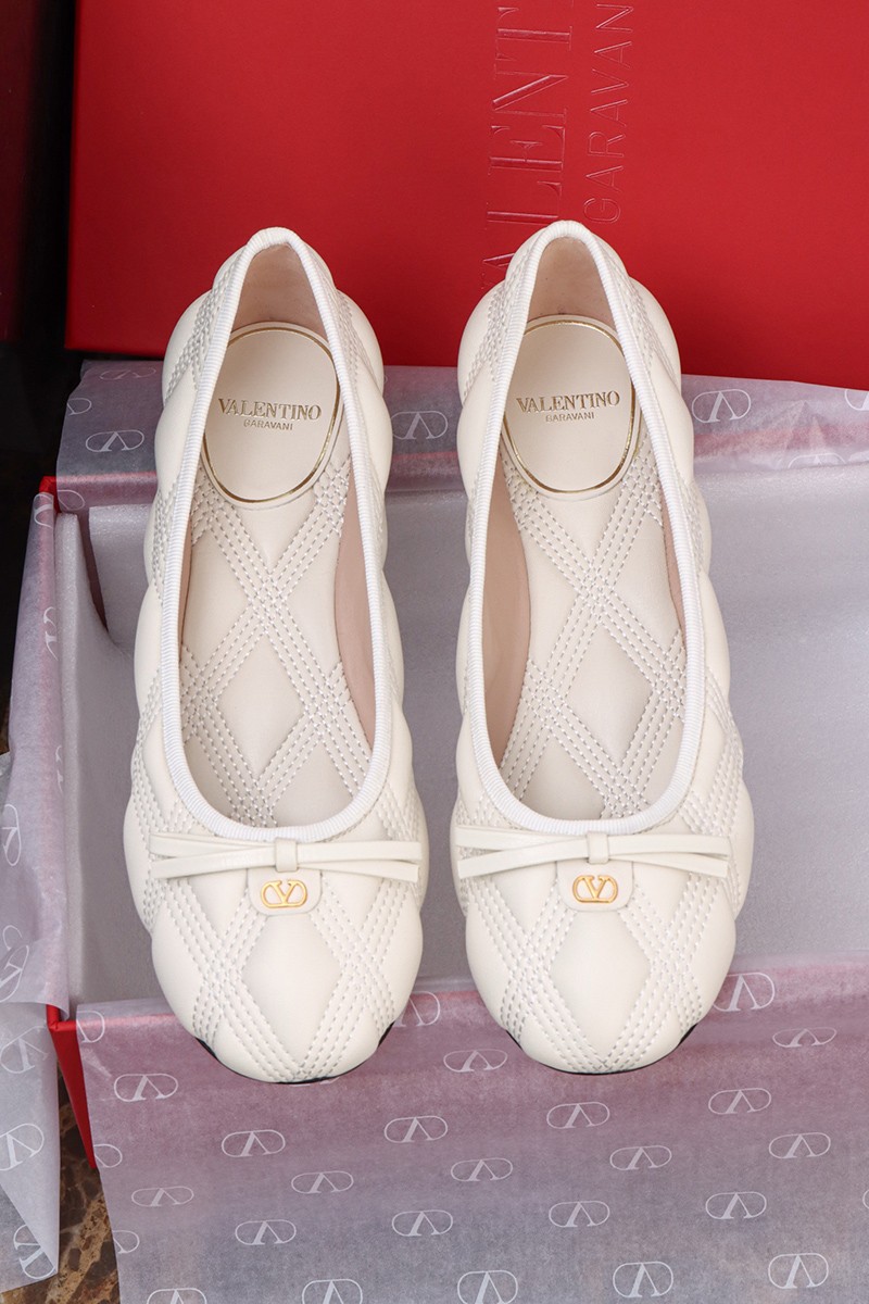 Valentino Shoe 006