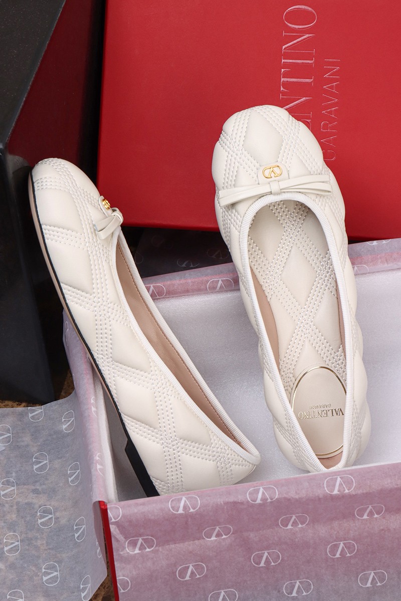 Valentino Shoe 006