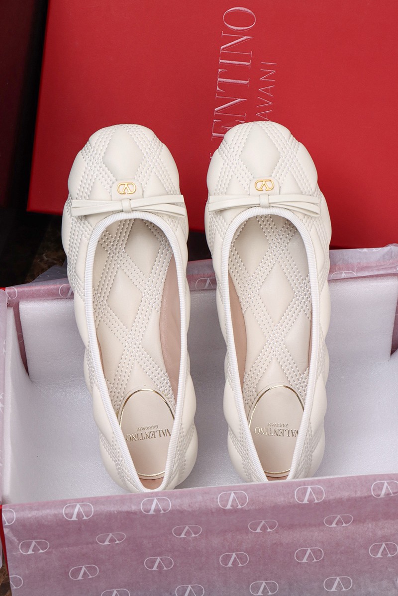 Valentino Shoe 006