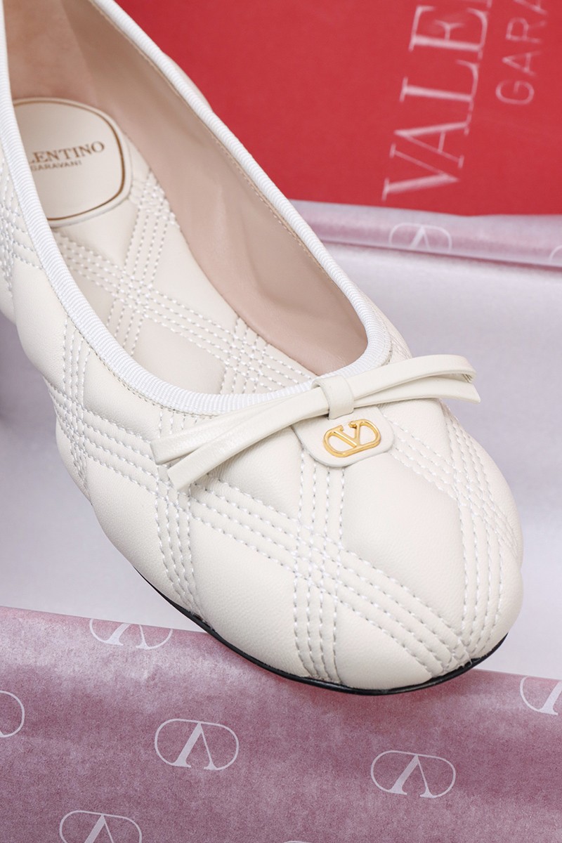 Valentino Shoe 006