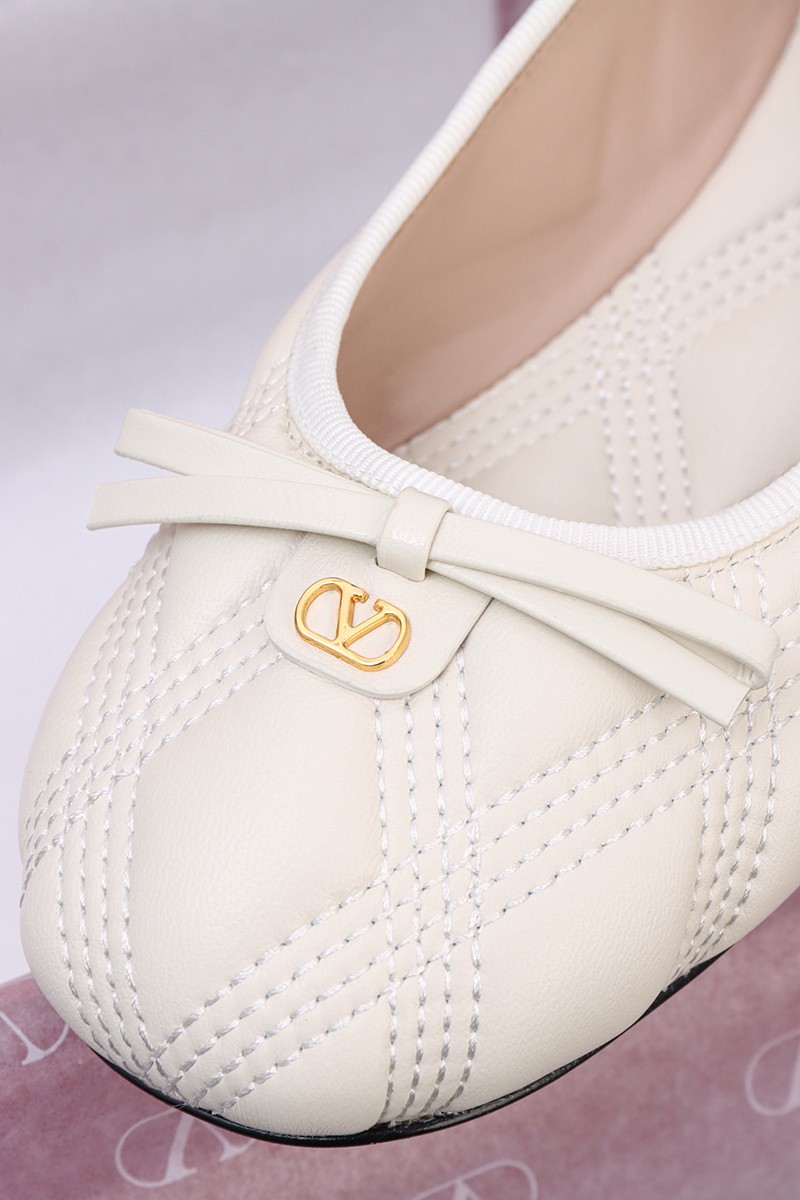 Valentino Shoe 006