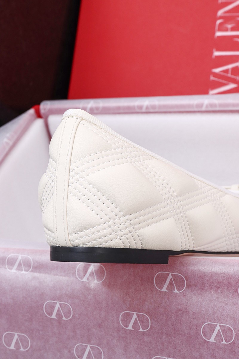 Valentino Shoe 006