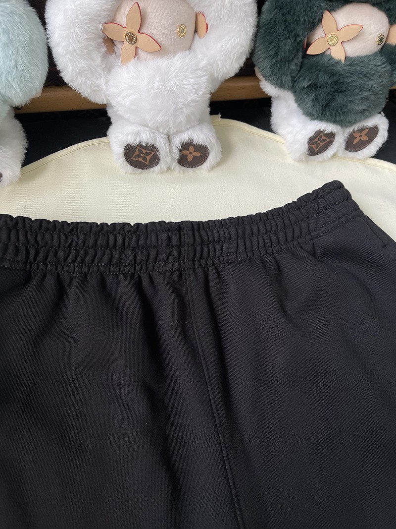 Burberry Shorts 013