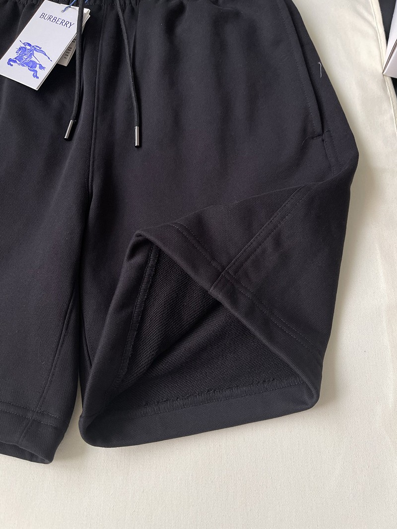 Burberry Shorts 013